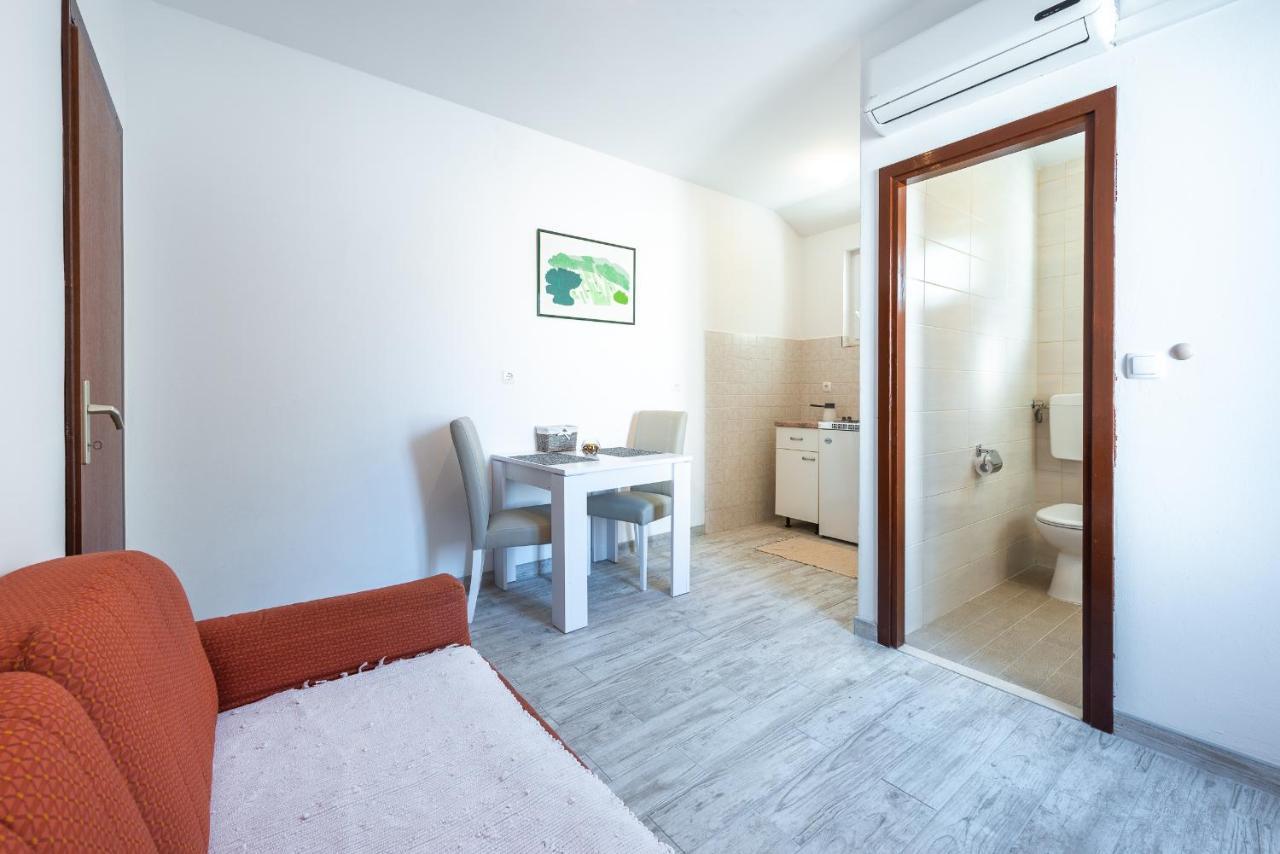 Apartments Radulj Govedari Екстер'єр фото