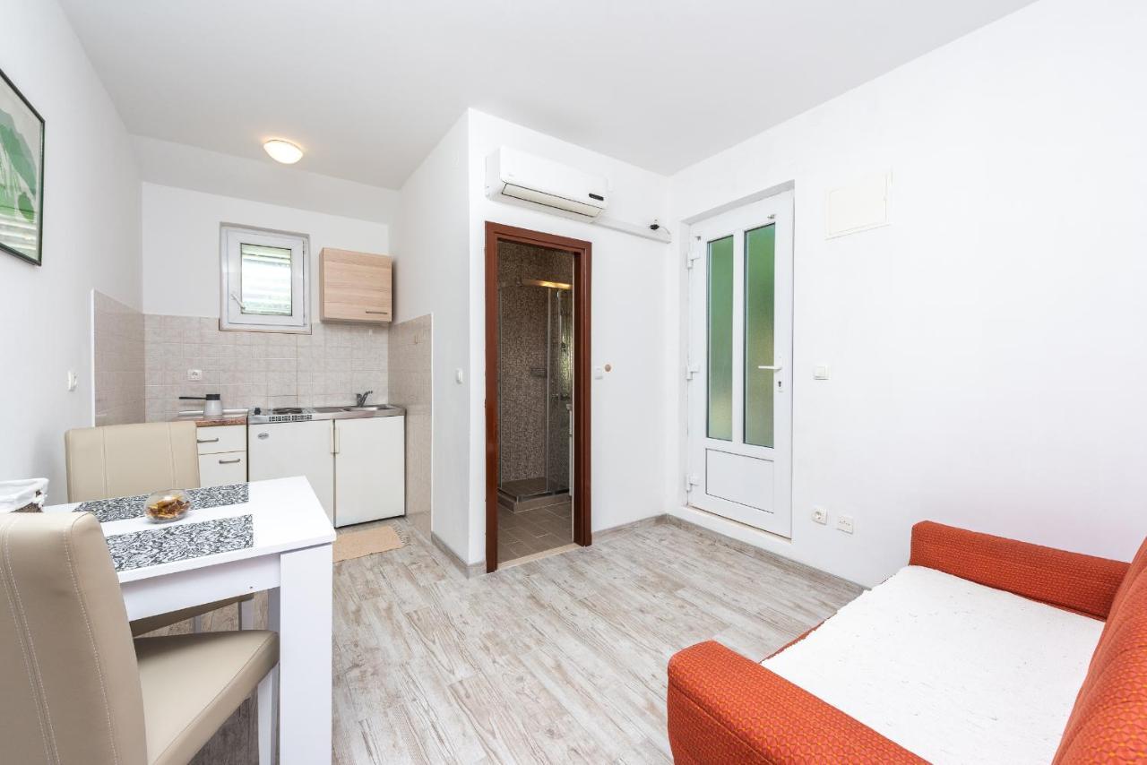 Apartments Radulj Govedari Екстер'єр фото