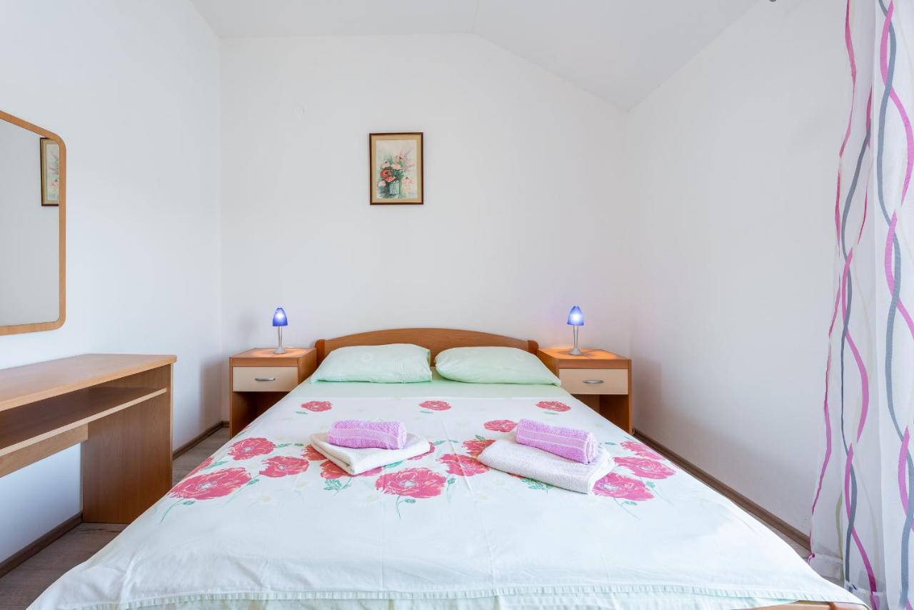 Apartments Radulj Govedari Екстер'єр фото